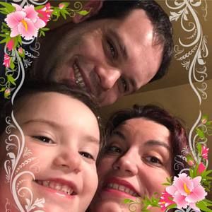 Meet your Posher, Becka